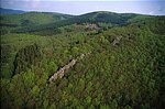 Les Rochers de VelÈes dans le parc du Morvan (parc regional cree en 1970)