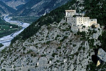 PACA - Alpes Htes Prov. - Entrevaux