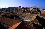 les toits du couvent Franciscain