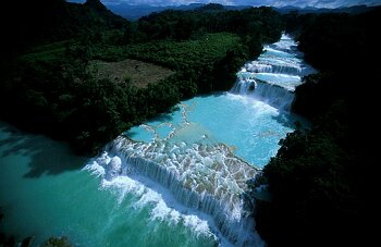 Les terres Mayas en paramoteur