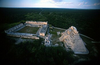 Les terres Mayas en paramoteur