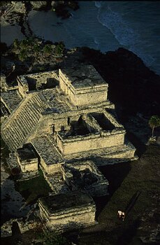 Les terres Mayas en paramoteur